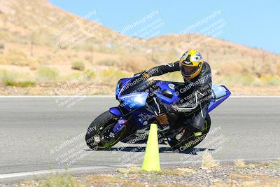 media/Oct-14-2023-TrackXperience (Sat) [[0517685739]]/Level 1/session 3 turn 2/